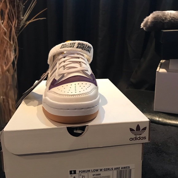 Adidas 84 - Picture 7 of 7